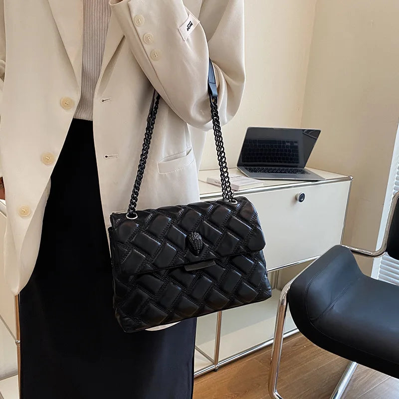 Women "Designer" Faux Leather Chain Strap Crossbody Bag