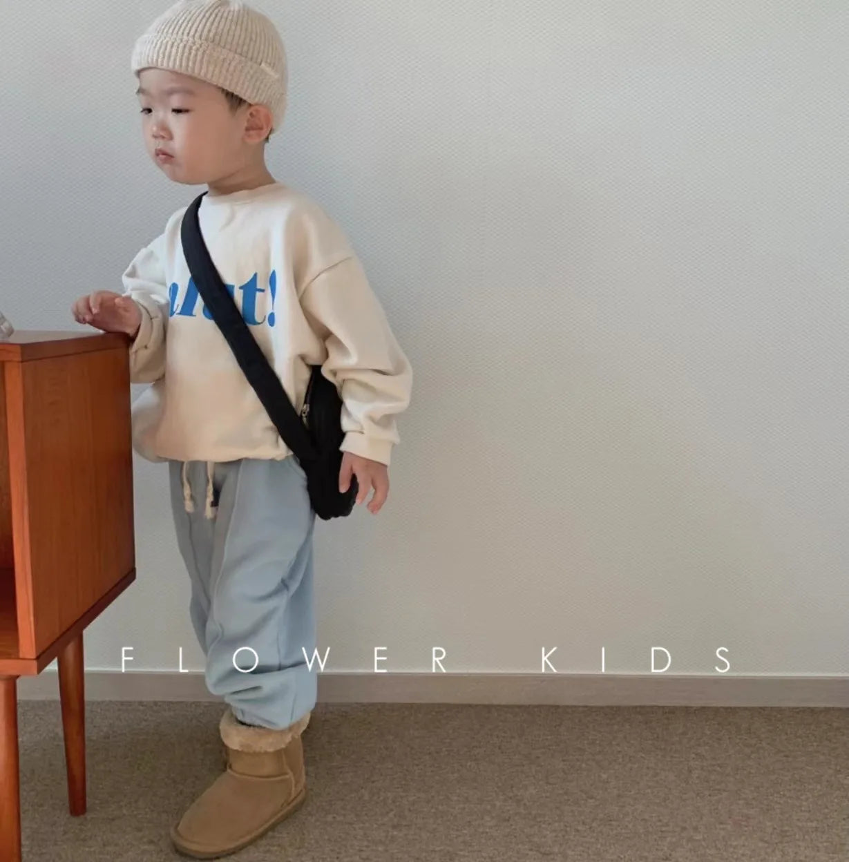 Child Long Sleeves Greeting Sweatshirt